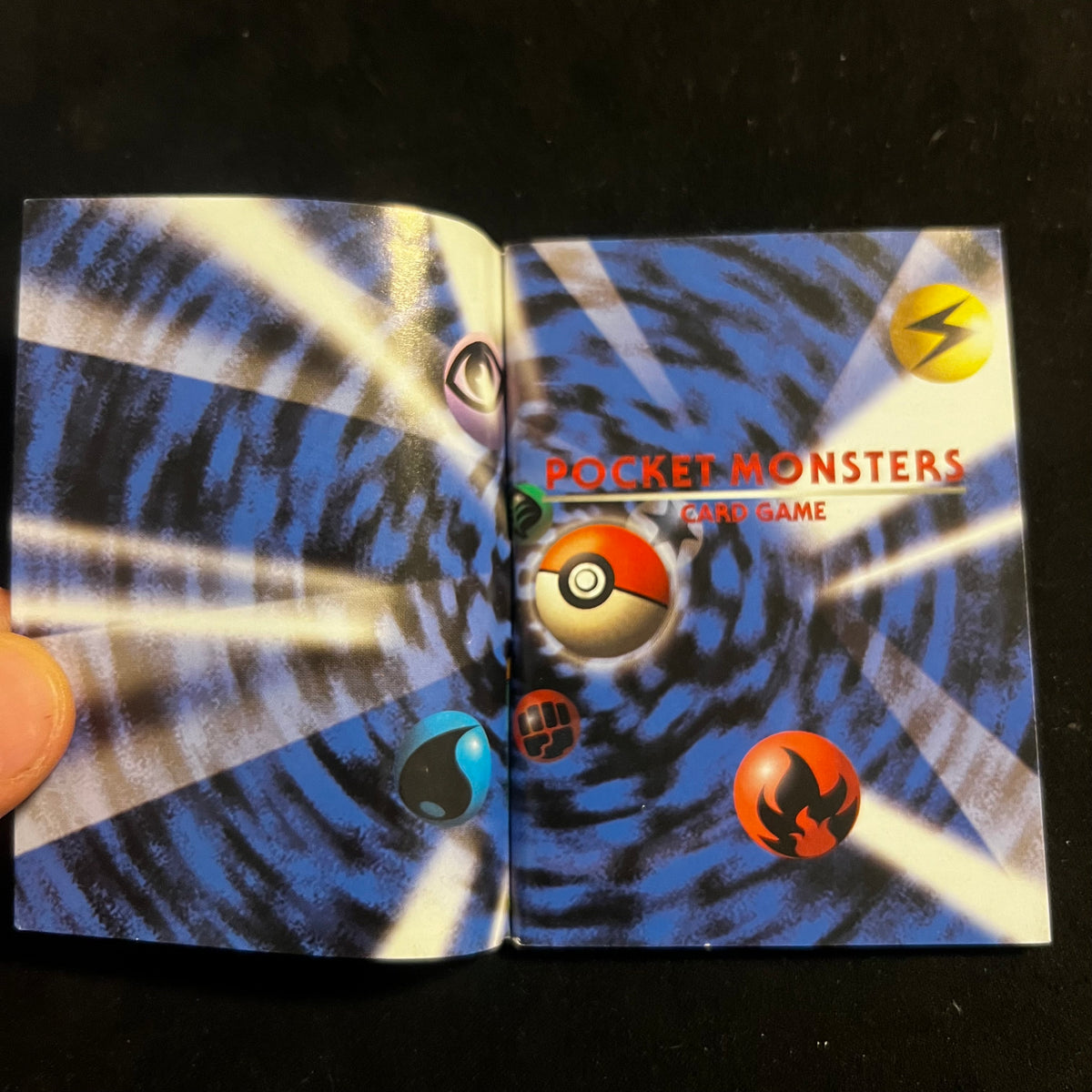 Base Set Rulebook — Base Set, Japanese Pokémon card in Excellent condition, image 3